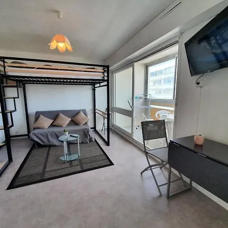 Lumineux Avec Loggia, Tv, Lave-linge A 2 Pas De La - Fr-1-224c-135 Saint-Hilaire-de-Riez
