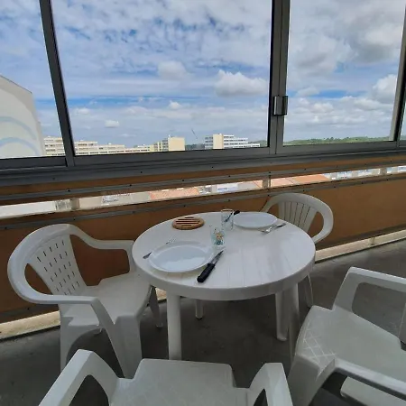 Lumineux Avec Loggia, Tv, Lave-linge A 2 Pas De La - Fr-1-224c-135 Apartment Saint-Hilaire-de-Riez